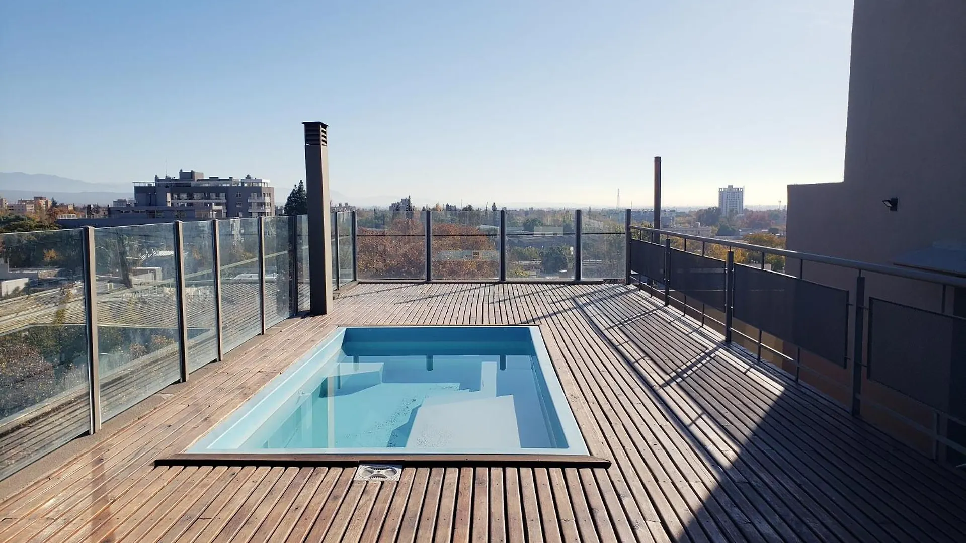 Excellent Apartment In A Quiet Corner Of The City