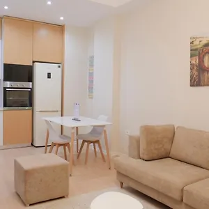 Centaurus Apartamento Tirana